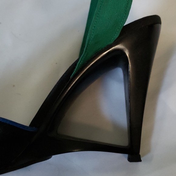 Charles Jourdan Black Slingback Funky Heels - Picture 3 of 5